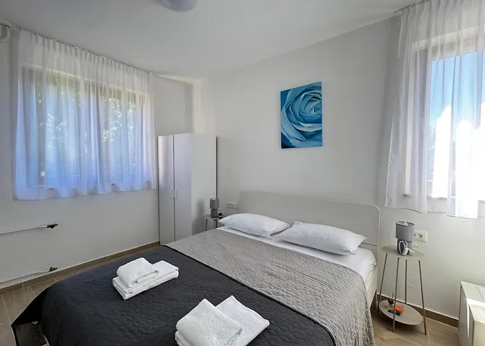 Apartman Flowers Pula, Center 2 Pula